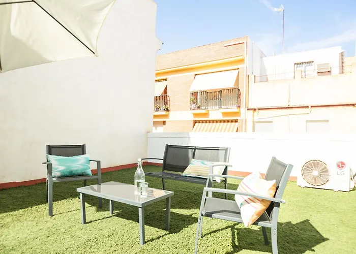 Encantadora Casa En Barrio De Triana